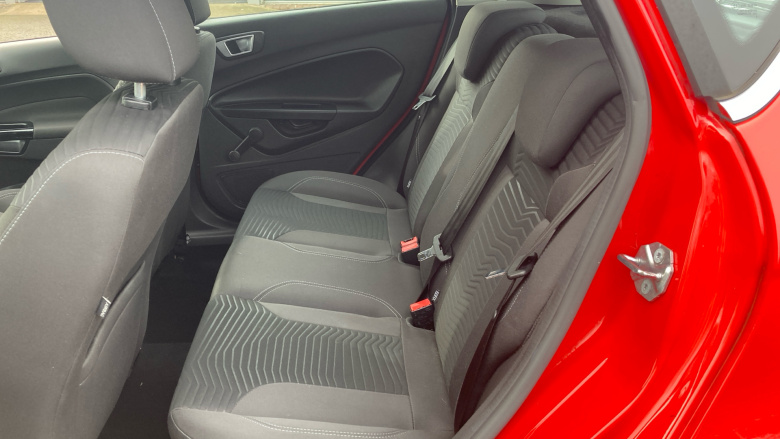 Ford Fiesta 1.25 82 Zetec 5dr Petrol Hatchback